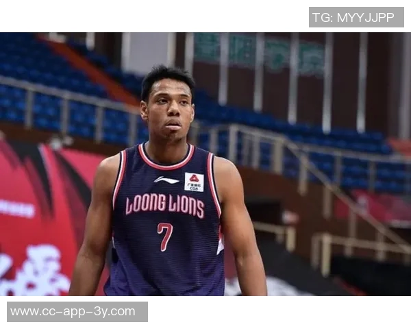 同曦官博祝铭震29岁生日快乐并宣布今夏续约顶薪计划