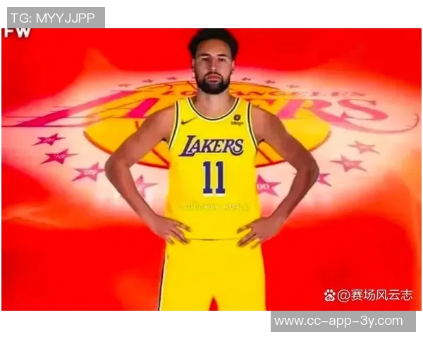 基德盛赞拉塞尔:得分后卫角色兼具持球能力与射手优势 基德盛赞拉塞尔:得分后卫角色兼具持球能力与射手优势